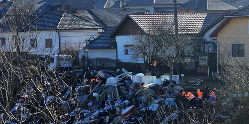 Muntele de Gunoaie din Hunedoara  Foto Daniel Guță  ADEVĂRUL (3) jpg