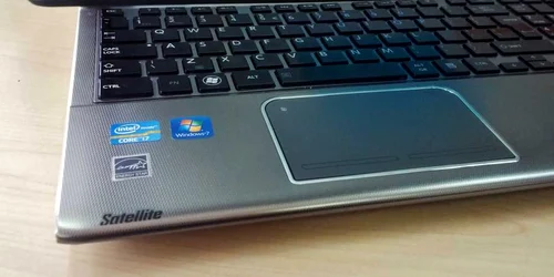 toshiba satellite foto adevarul