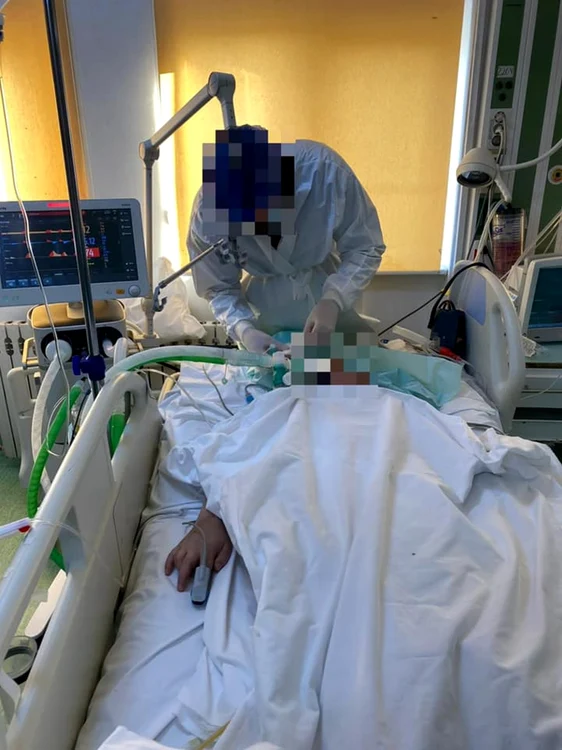 1434 de pacienţi sunt internaţi la Terapie Intensivă    FOTO Facebook - Laurenţiu Ivanovici