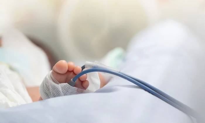 Bebelus in spital FOTO Shutterstock