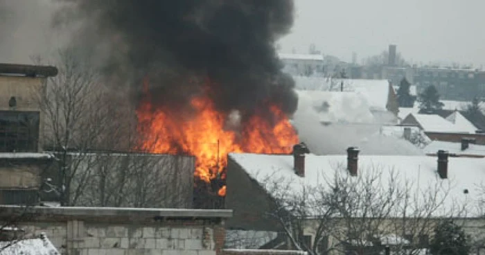 Victima se afla în casă în timpul exploziei.