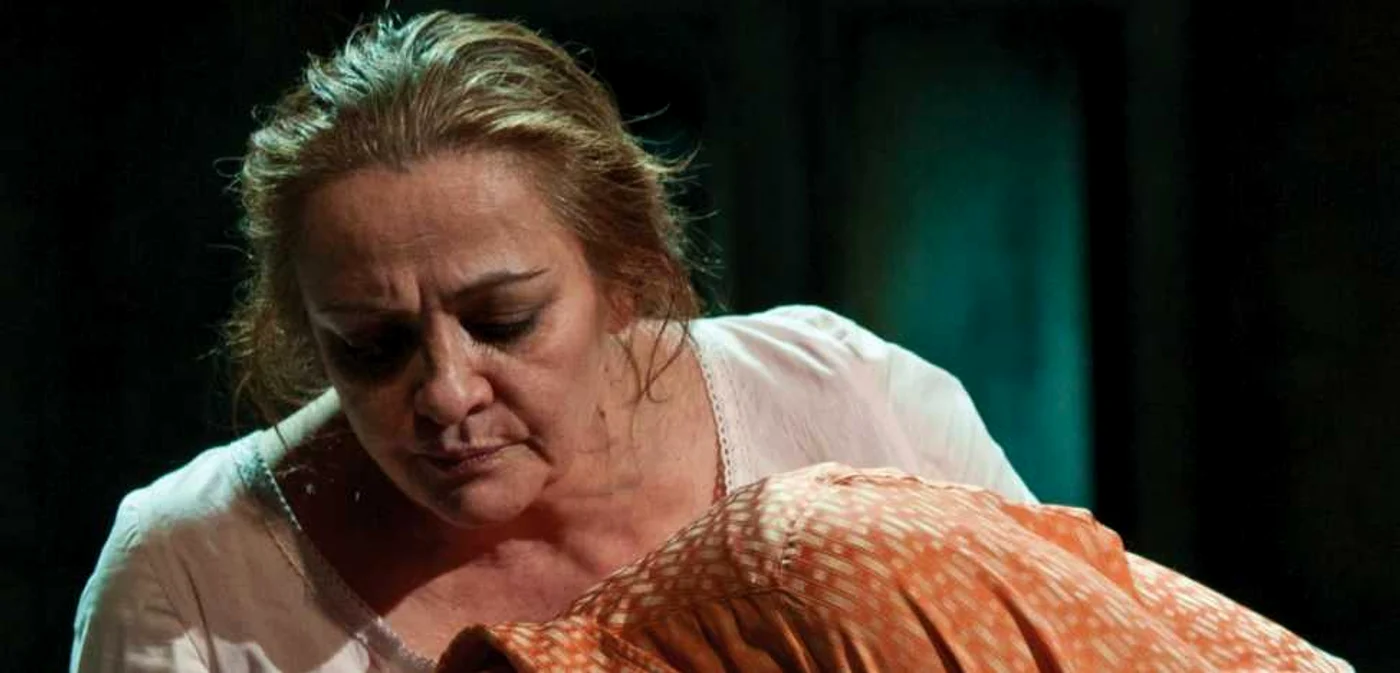 Răzvan Vasilescu şi Dana Dogaru, în spectacolul „Meşteşugul
vieţii“, pe scena Teatrului Bulandra