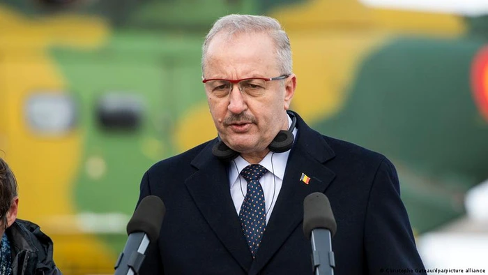 Ministrul Apărării, Vasile Dîncu