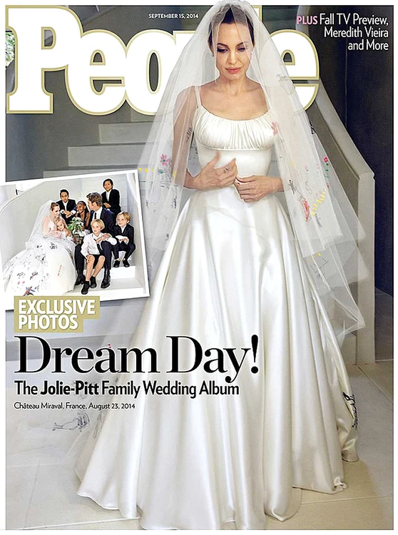 Fotografiile de la nuntă au fost cumpărate de revistele “Hello” şi “People”