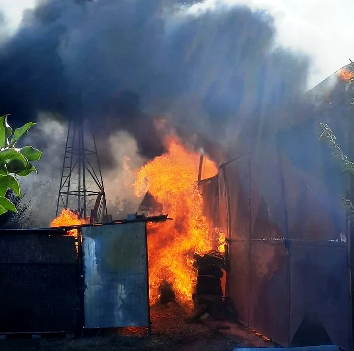 incendiile au provocat și alte pagube FOTO ISU Neamț