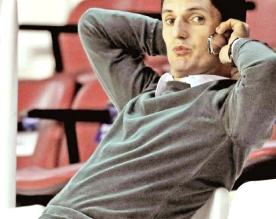 
    Răzvan Lucescu  
