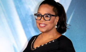 Oprah Winfrey   Vârstă: 66 de ani Avere: 2,5 miliarde $ jpeg