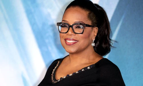 Oprah Winfrey   Vârstă: 66 de ani Avere: 2,5 miliarde $ jpeg