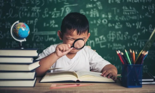 kid observing studying educational globe model classroom 1150 3826 jpeg