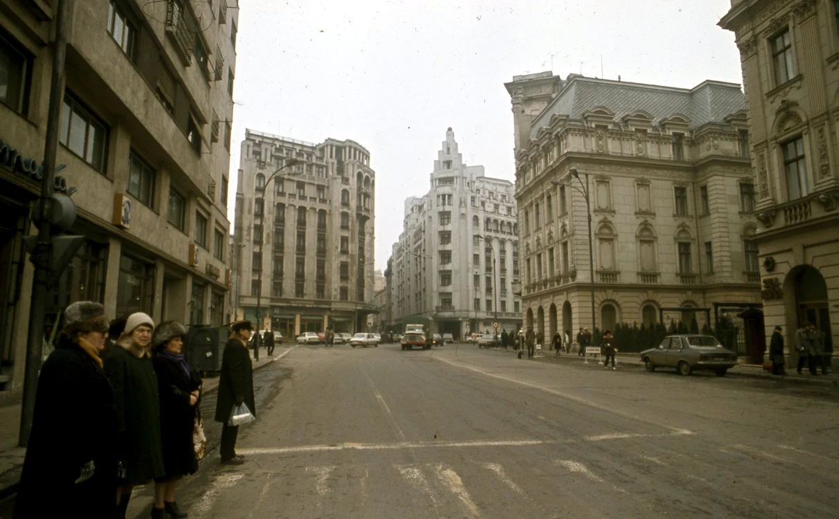 București in jurul anului 1990. Sursa Urbán Tamás  Fortepan 