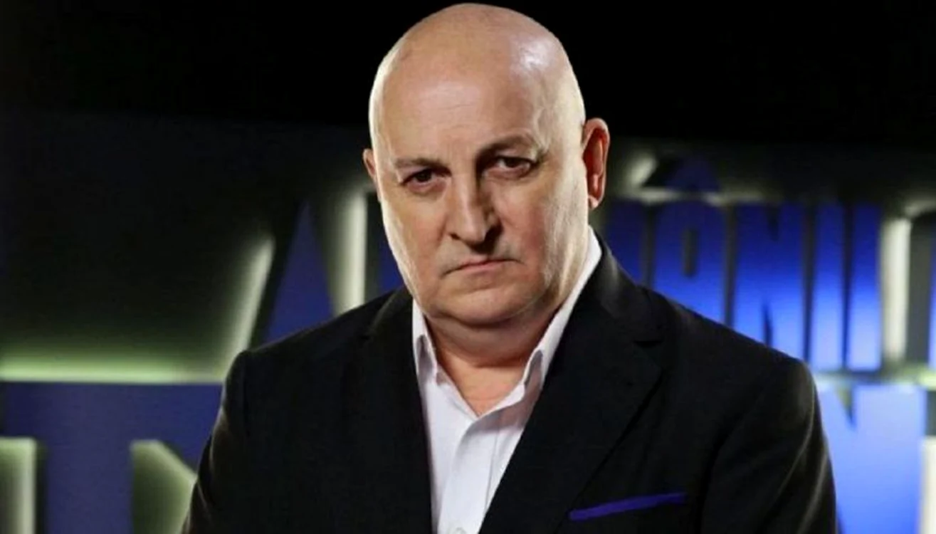 
    Cum arată iubita lui Bebe Cotimanis. Şi-a lăsat soţia pentru ea  