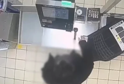 Bărbat care însela casele self pay FOTO Captură video