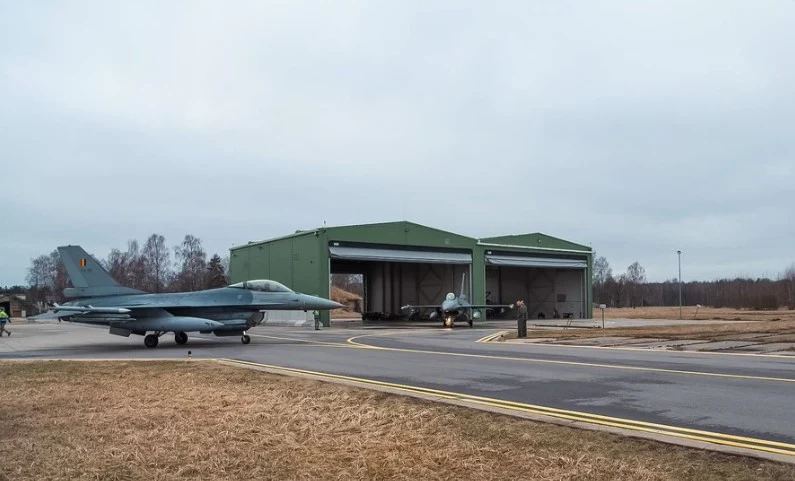 Incursiuni cu „drone de mari dimensiuni” în Belgia. Țara din NATO a încercat fără succes să bruieze vehiculul fără pilot