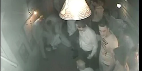 Imagine surprinsă de o cameră de luat vederi din Molly Melone Foto