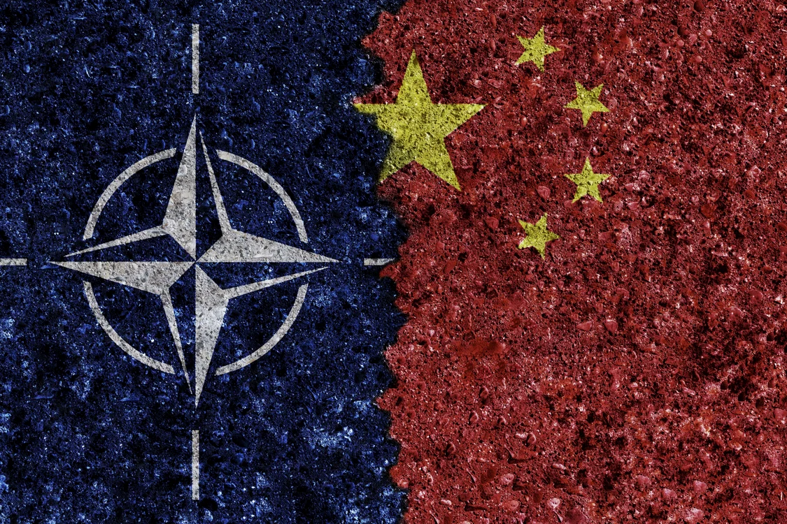 Ministerul Apărării din China a numit NATO un produs al "Războiului Rece" FOTO Shutterstock