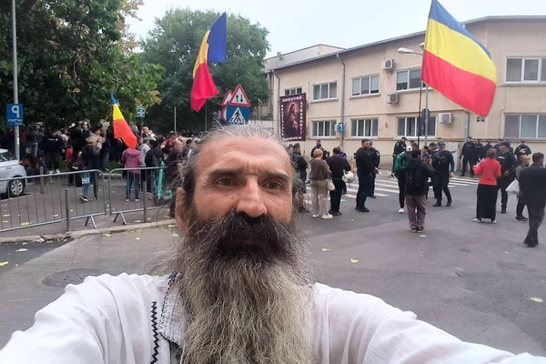 „Afacerile” Stegarului Dac. Cezar Cătălin Avrămuță apare în istoricul a cel puțin 16 firme. A fost și reprezentantul unei companii din SUA