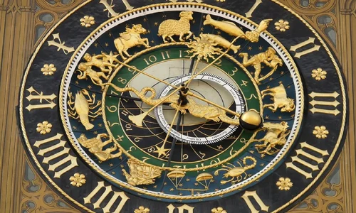 Zodii norocoase Foto  Courtesy of Hans Pixabay