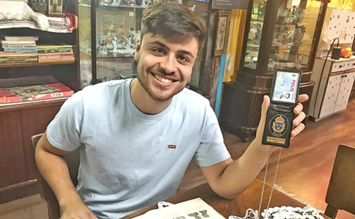 Michael Cojocaru, la Muzeul Kitschului din BucureştiFoto: BIRN