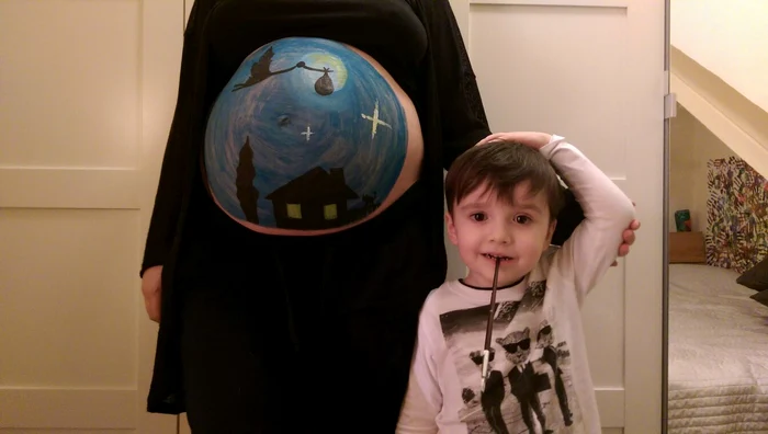 Tedi este foarte nerăbdător s-și întâlnească fratele