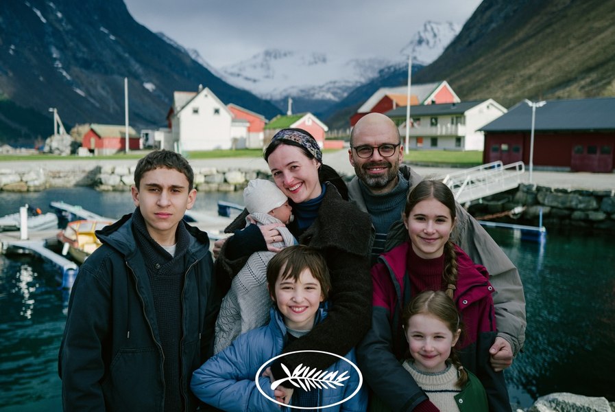 Suma modică cu care Ministerul Culturii susţine  promovarea la Oscar a filmului „Fjord" regizat de Cristian Mungiu. Spania are un buget de 50 de ori mai mare