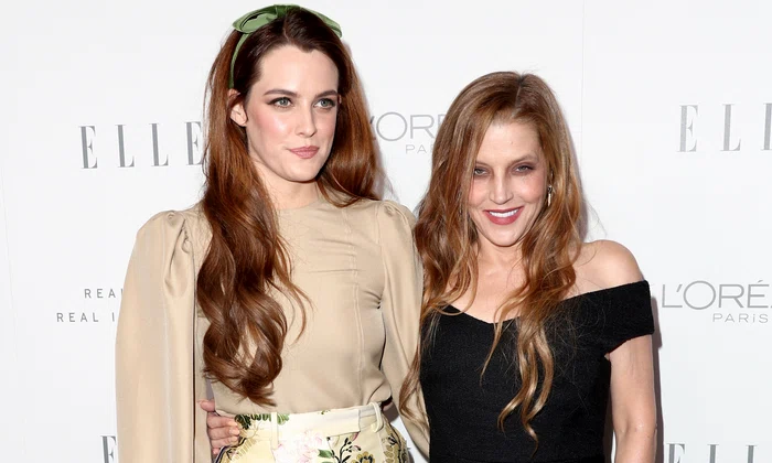 Riley Keough și Lisa Marie GettyImages 862165928 jpg