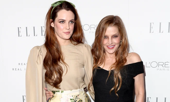 Riley Keough și Lisa Marie GettyImages 862165928 jpg