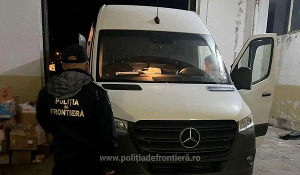 Transporta țigări în valoare de 100 000 de euro Foto Poliția de Frontieră jpg