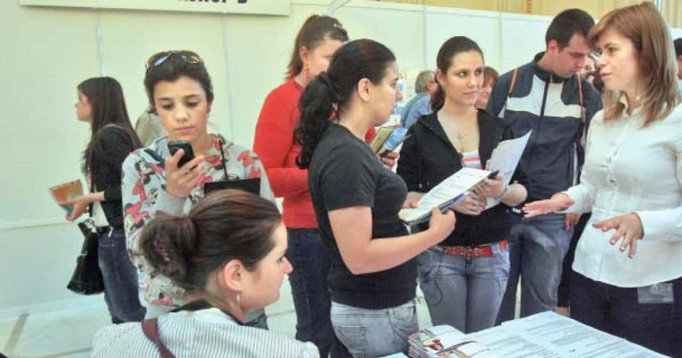 Nu toate diplomele tinerilor din România sunt recunoscute în celelalte state membre UE