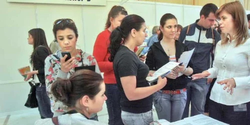 Nu toate diplomele tinerilor din România sunt recunoscute în celelalte state membre UE