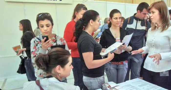 Nu toate diplomele tinerilor din România sunt recunoscute în celelalte state membre UE  