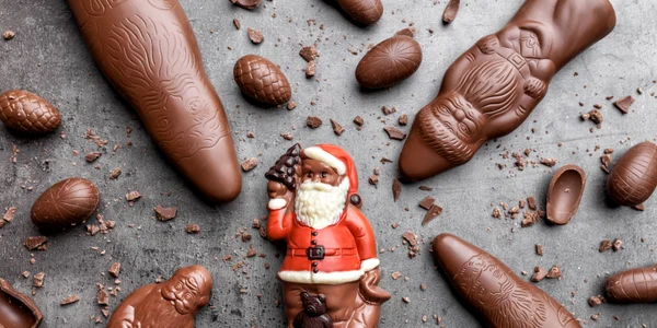figurine de ciocolată în formă de Moș Crăciun FOTO Shutterstock jpg