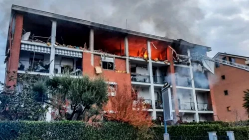 explozie într-un bloc din italia foto La Republica