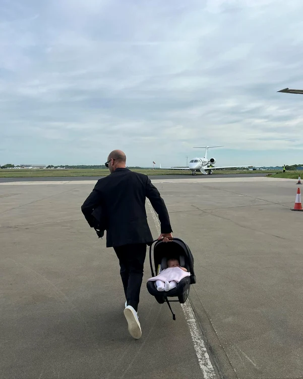 Rosie Huntington Whiteley și Jason Statham OK Magazine (4) jpg