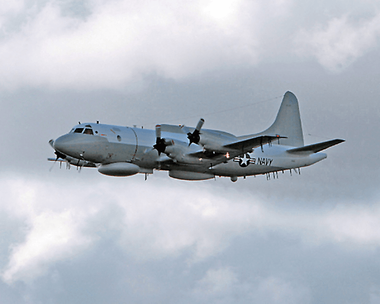 Încă o zi plină pentru avioanele spion ale NATO în zbor deasupra României