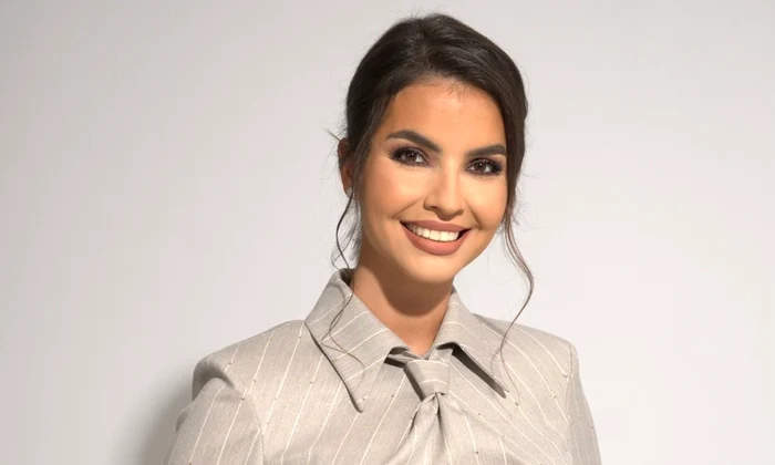 Sandra Mutu, prezentatoare la Antena Stars 