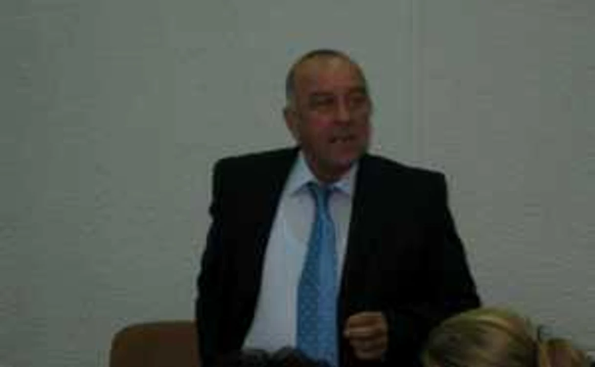 Ion Ştefan, consilierul care vrea să rămână în continuare în asociaţie
