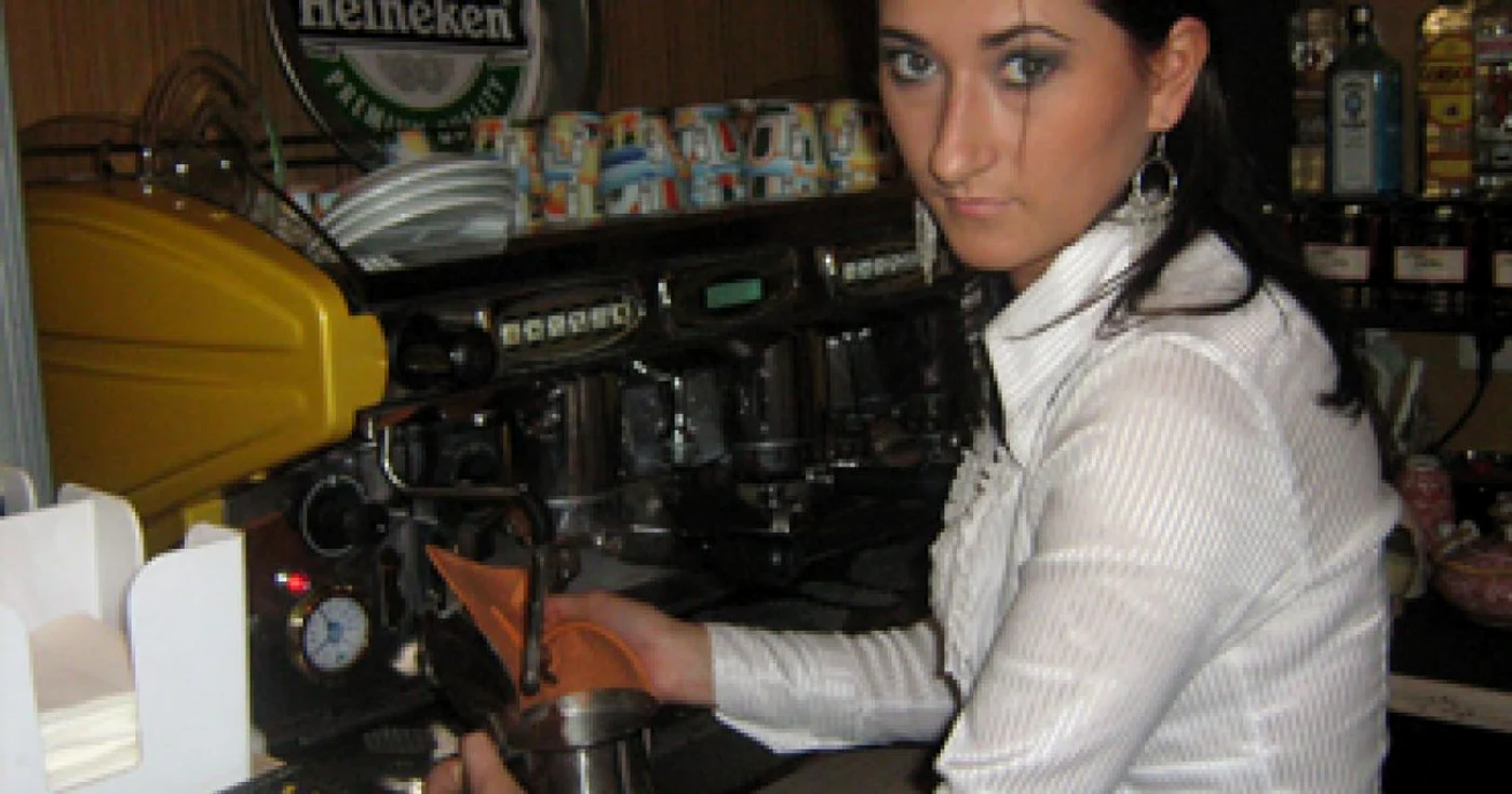 Unde bem o cafea bună în oraş?