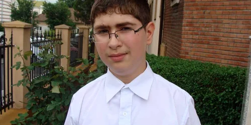 Laurentiu Ploscaru face parte din lotul national largit de matematica