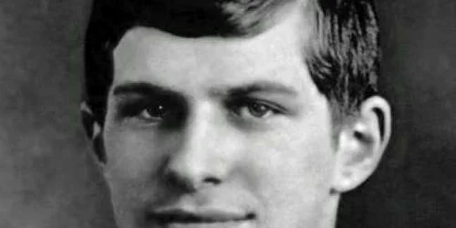 William James Sidis are un IQ de 275 şi este considerat cel mai inteligent om