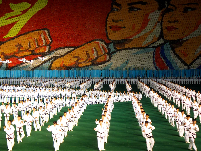Lapsus urile dictatorilor jpeg