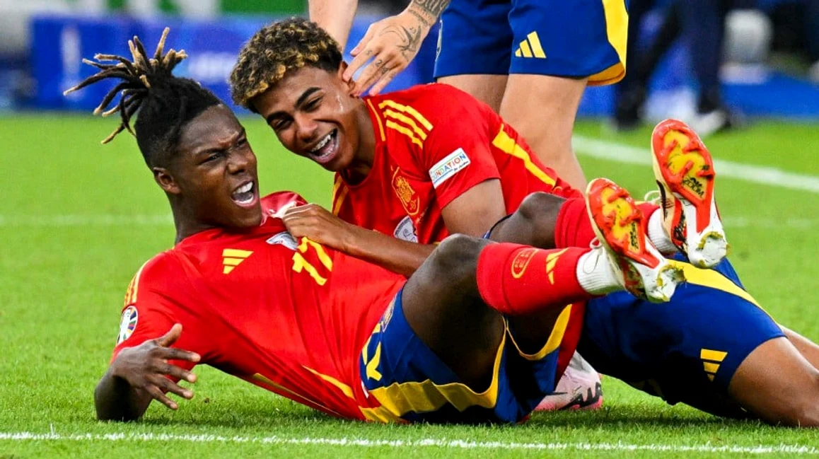 Nico Williams și Yamal mai trebuie să aștepte până să devină colegi și la club. Foto Facebook RFEF