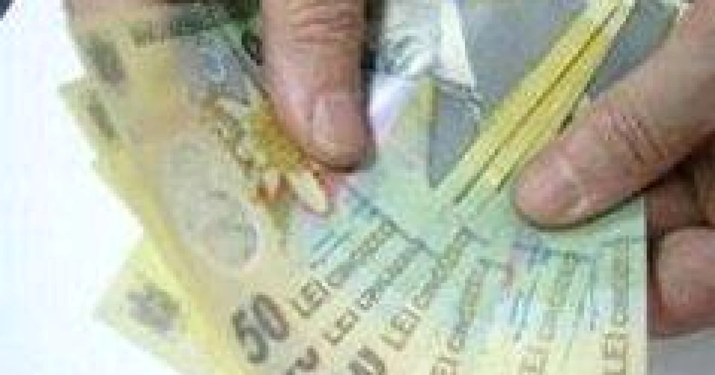 Poliţistul a anunţat procurorii despre mita promisă
