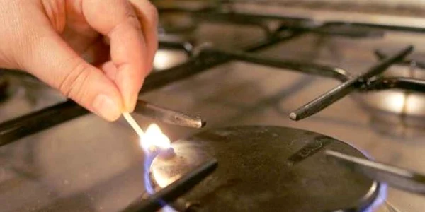 Prima creştere a tarifelor la gaze, de 8%, va fi efectuată începând cu 1 iulie 2013