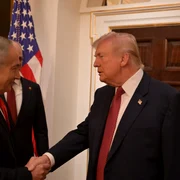 Donald Trump si Benjamin Netanyahu FOTO X / @TrumpTruthOnX