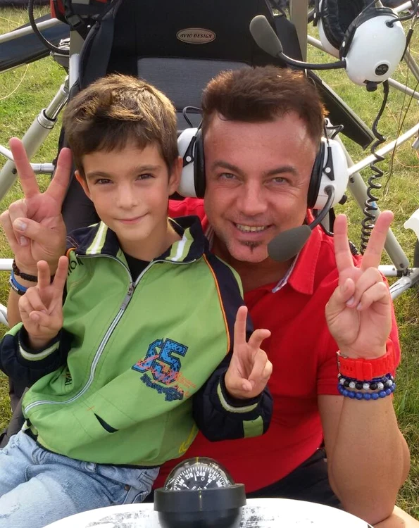 Adrian Enache şi fiul său, amatori de senzaţii tari