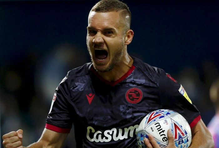 George Puscas a luat acasă mingea cu care a marcat trei goluri pentru ReadingFOTO: Guliver/ Gettyimages