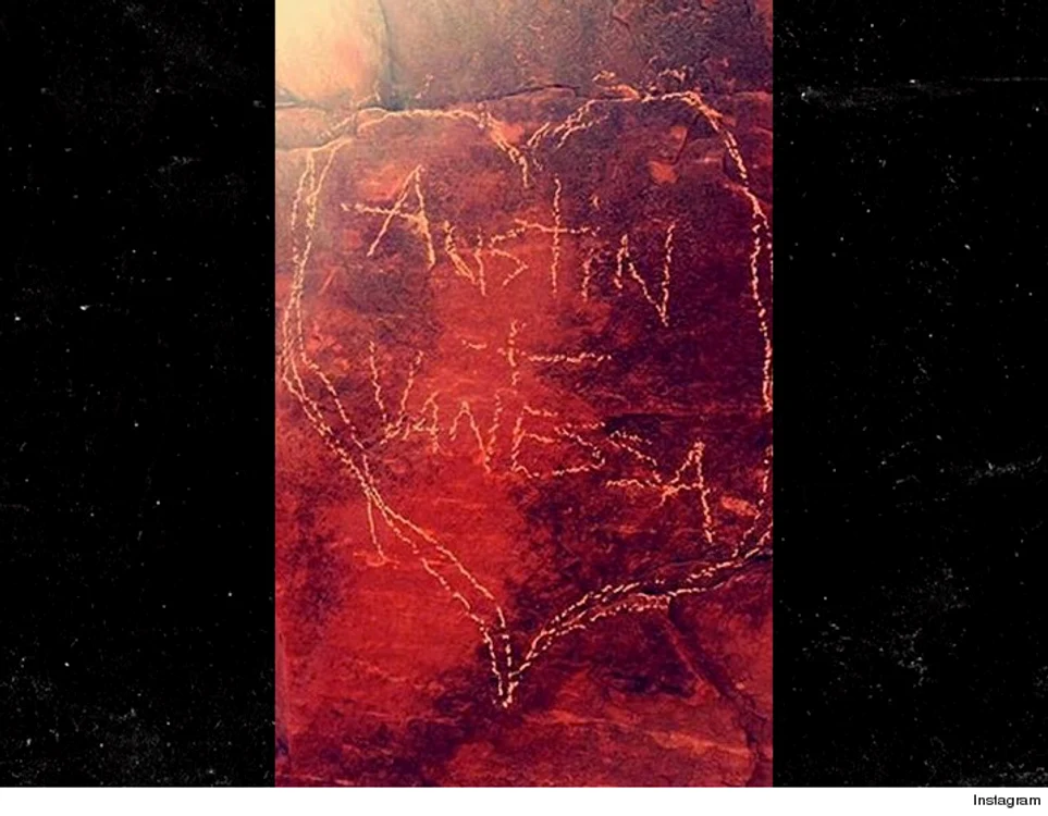 Vannesa Hudgens a scos de pe Instagram poza buclucașă