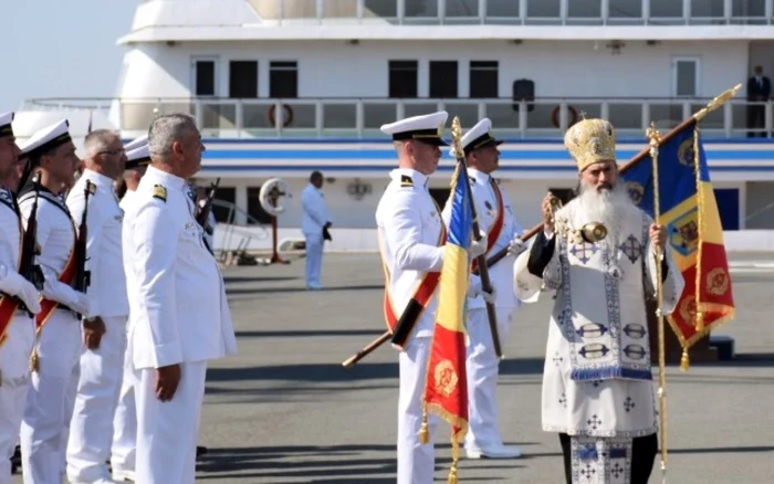 ÎPS Teodosie la Ziua Marinei 2021 - arhiva foto navy.ro