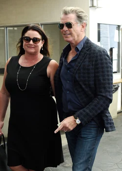 2 pierce brosnan si keely shaye smith jpg jpeg