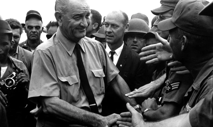 Războiul din Vietnam   de la «escaladare» la «vietnamizare» jpeg